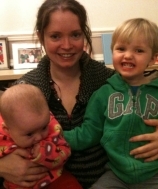 Lauren Gee 'Living With' the iCandy Peach Jogger